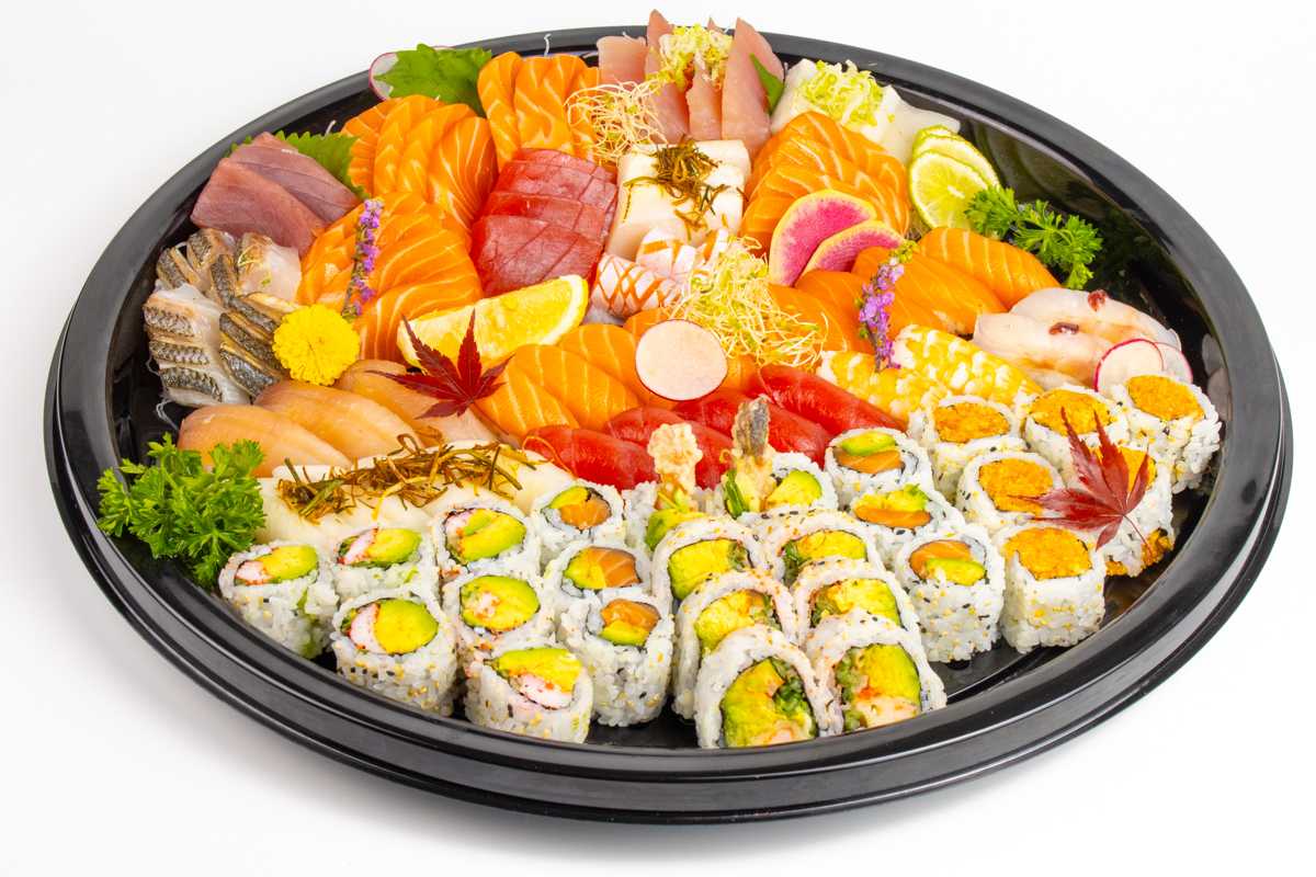 Sushi, Sashimi & Roll